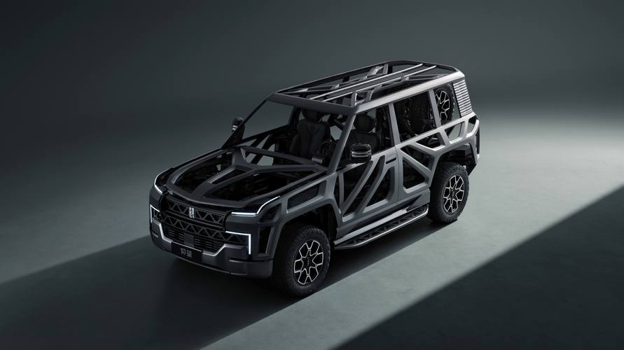 广州252仰望U8硬派越野的科技魅力，国能汽车对传统燃油车市场的冲击